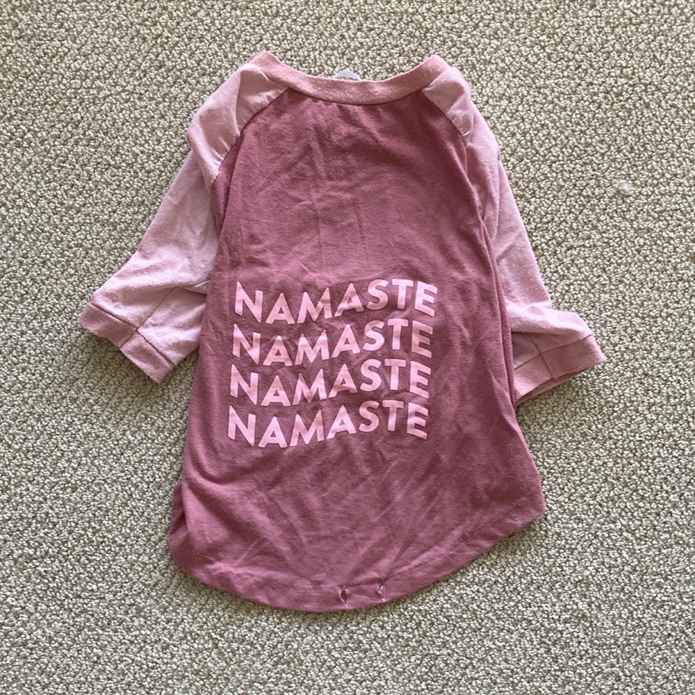 Namaste Dog T-Shirt Shirt Top Size Medium Light Sweater Pink Fair Condition